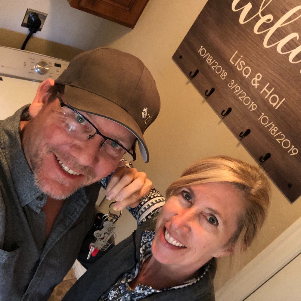 Meet your Posher, Hal